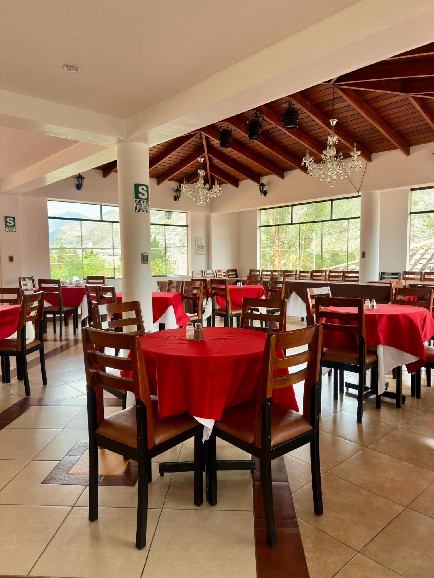 Hotel Mabey Urubamba Exterior foto